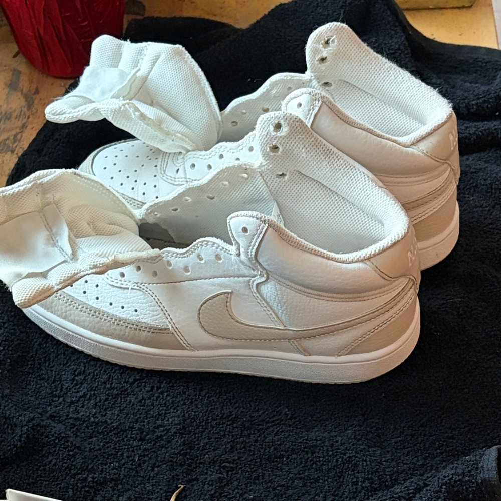 Nike White and Cream Sneakers